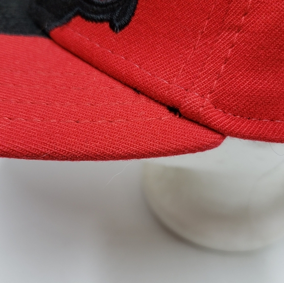 Sesame Street Elmo Fitted Cap Red Black Acrylic Wool Spandex - Picture 13 of 14